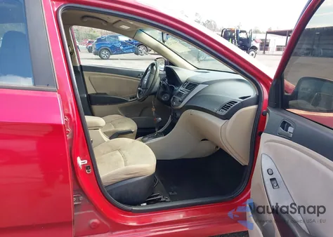 2017 Hyundai Accent Value Edition z USA, uszkodzony, nr VIN KMHCT4AEXHU249802